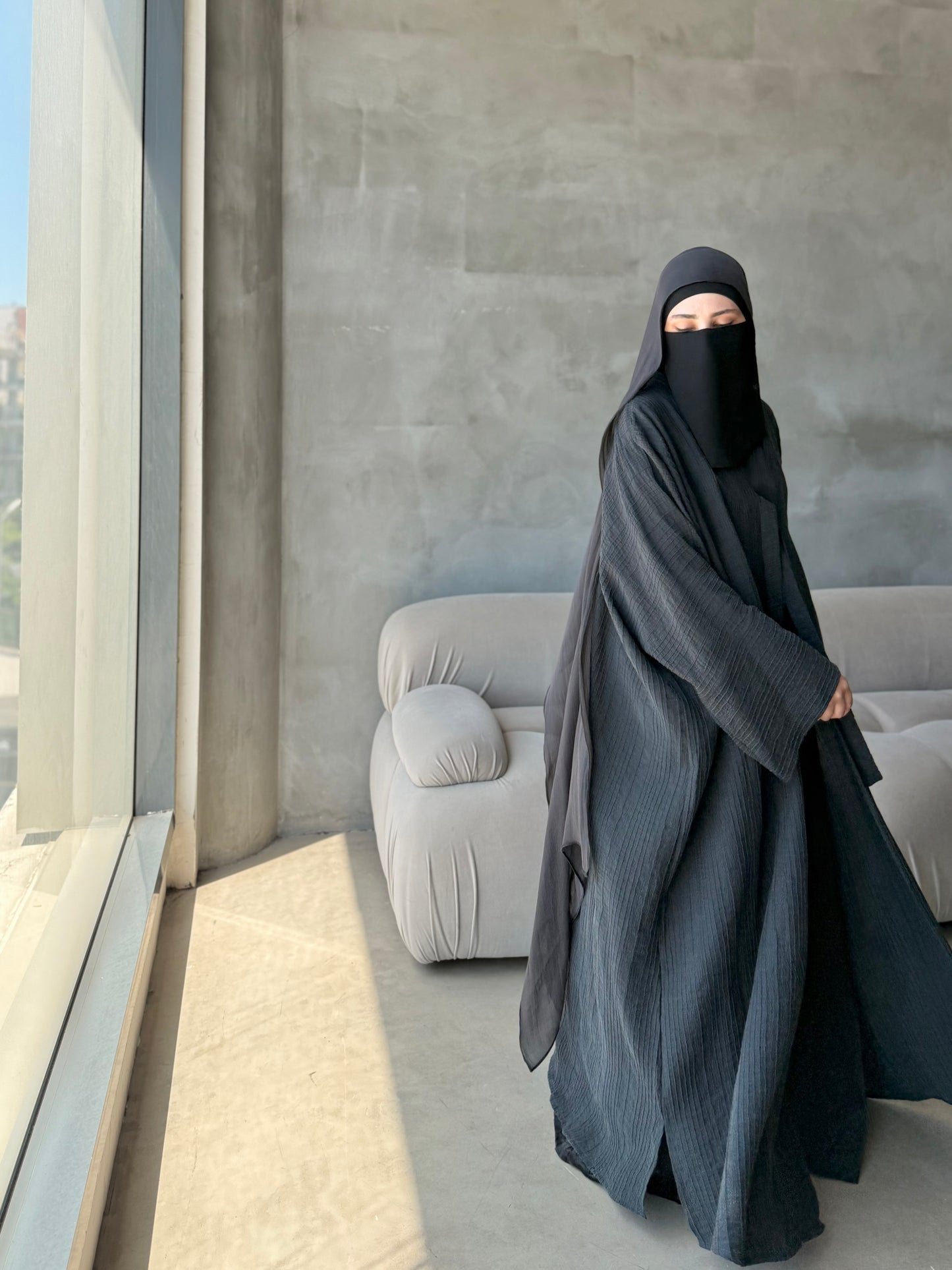 Warda abaya