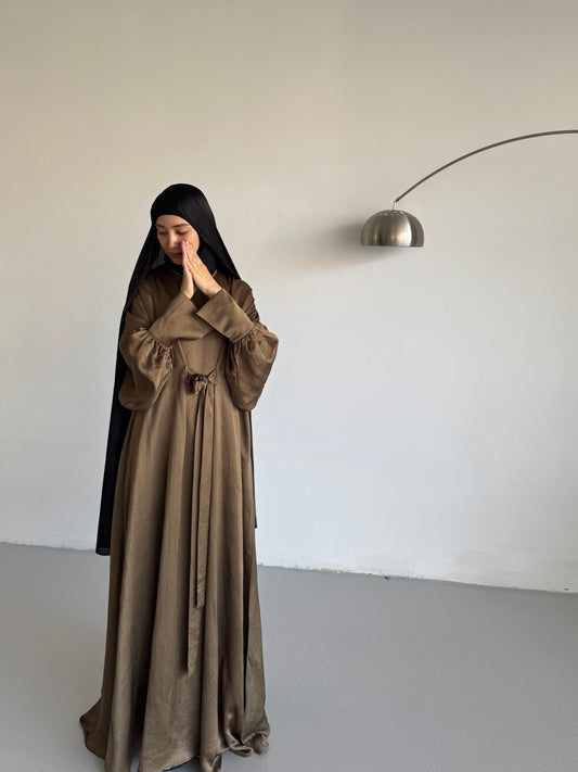 Zeytin yeşili Aisha