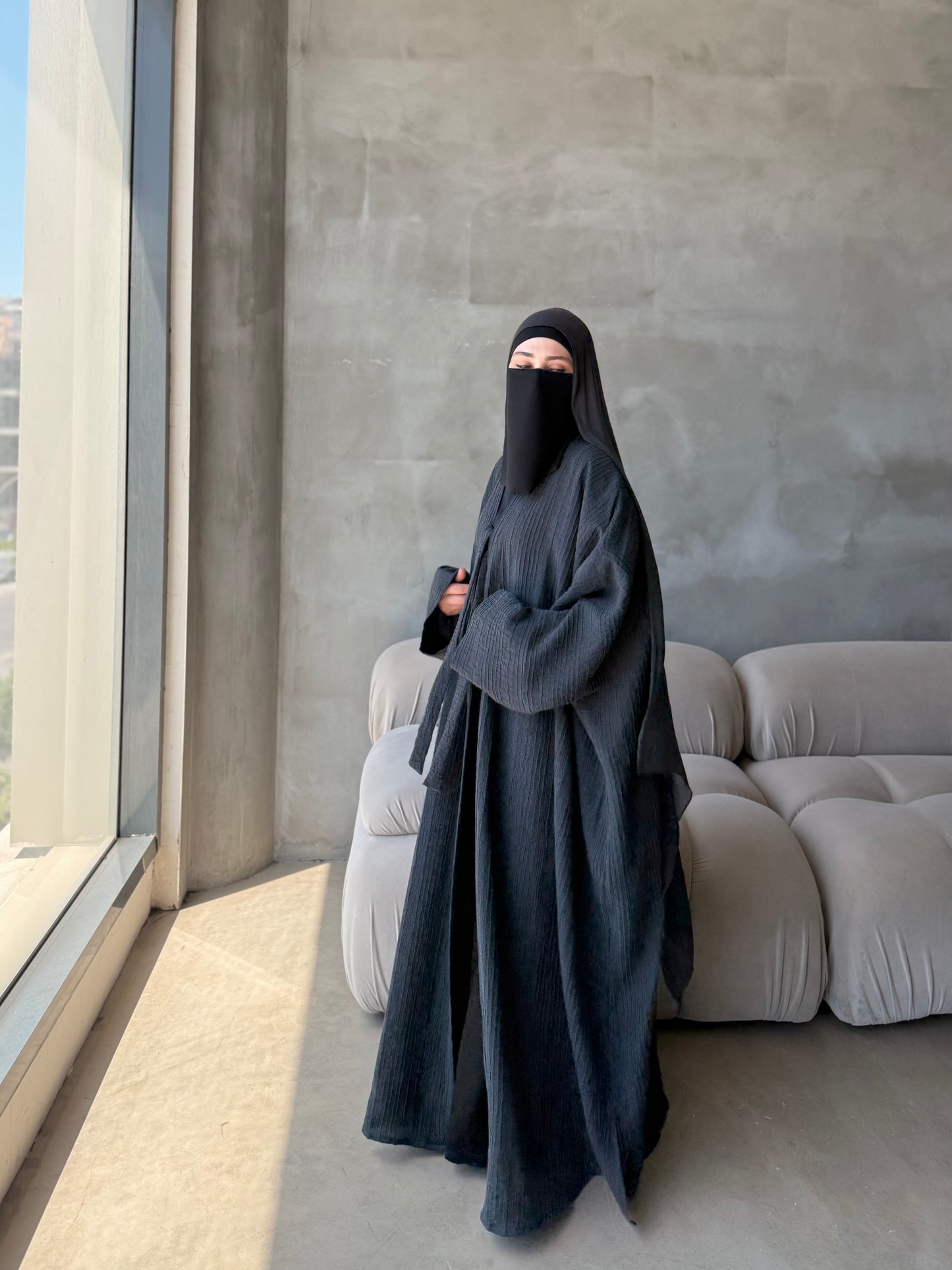 Warda abaya