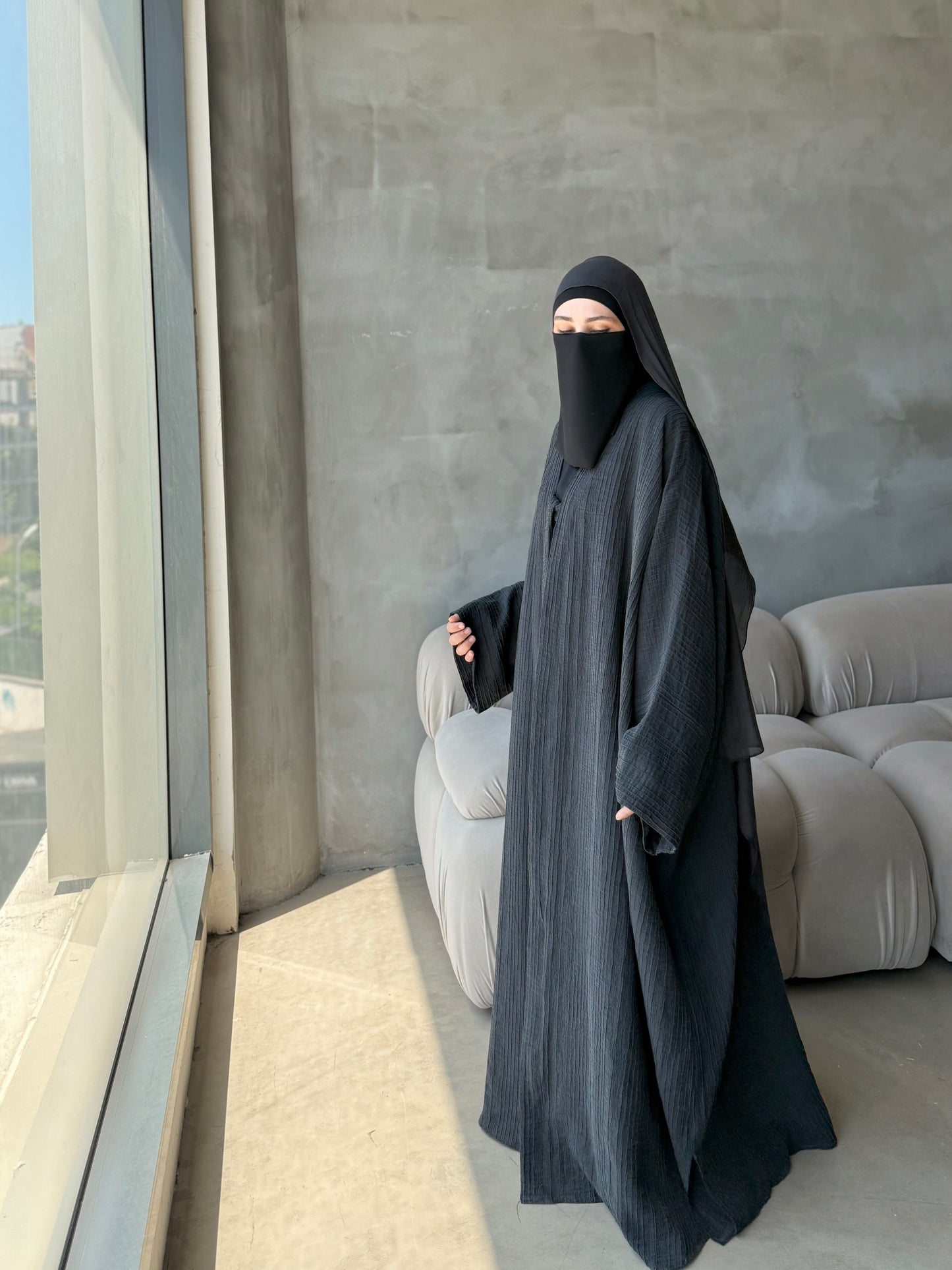 Warda abaya