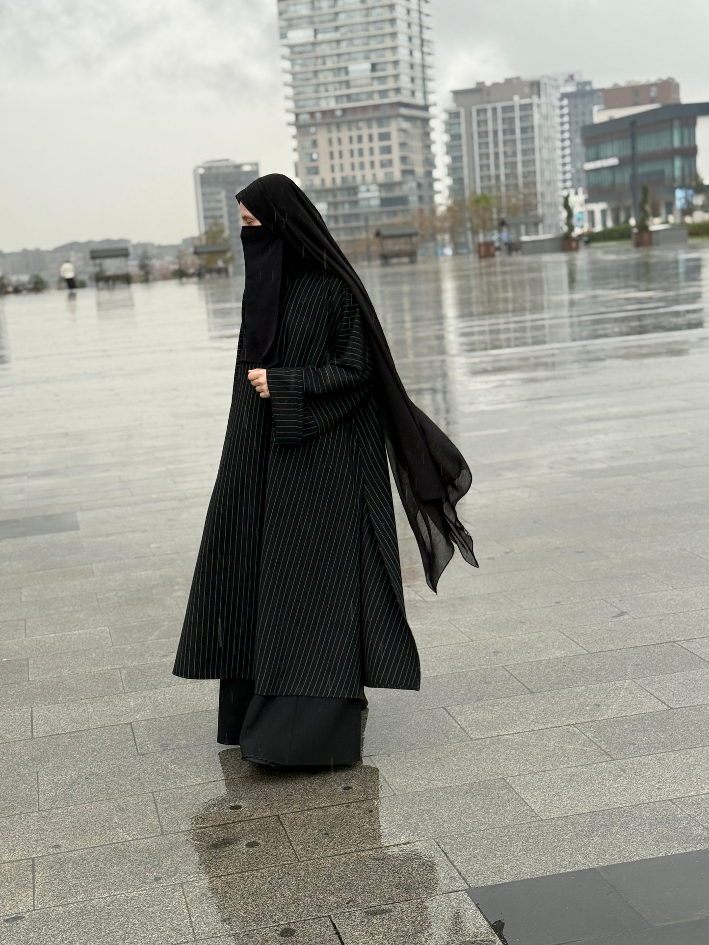 Çizgili Afife takım