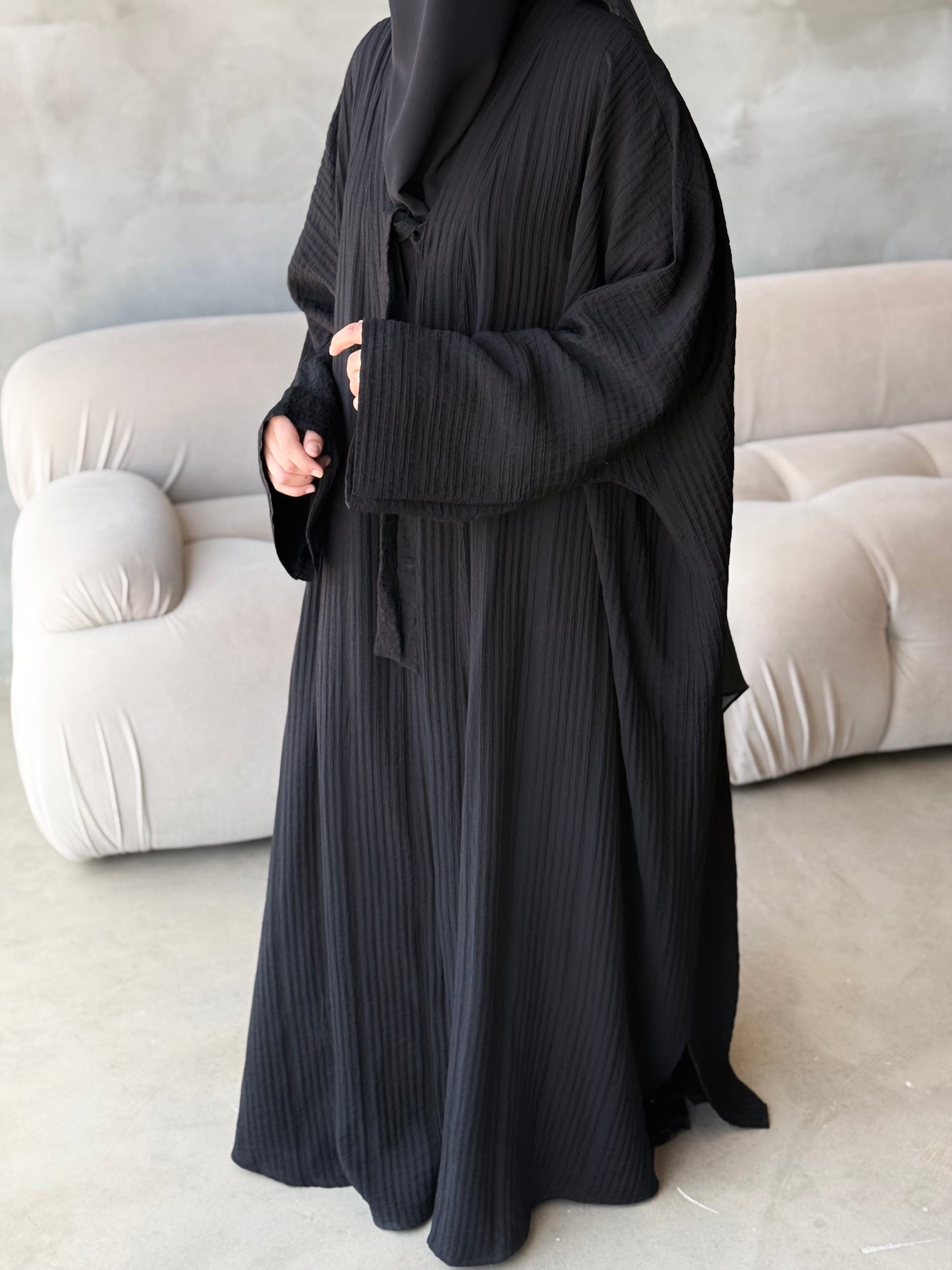 Warda abaya