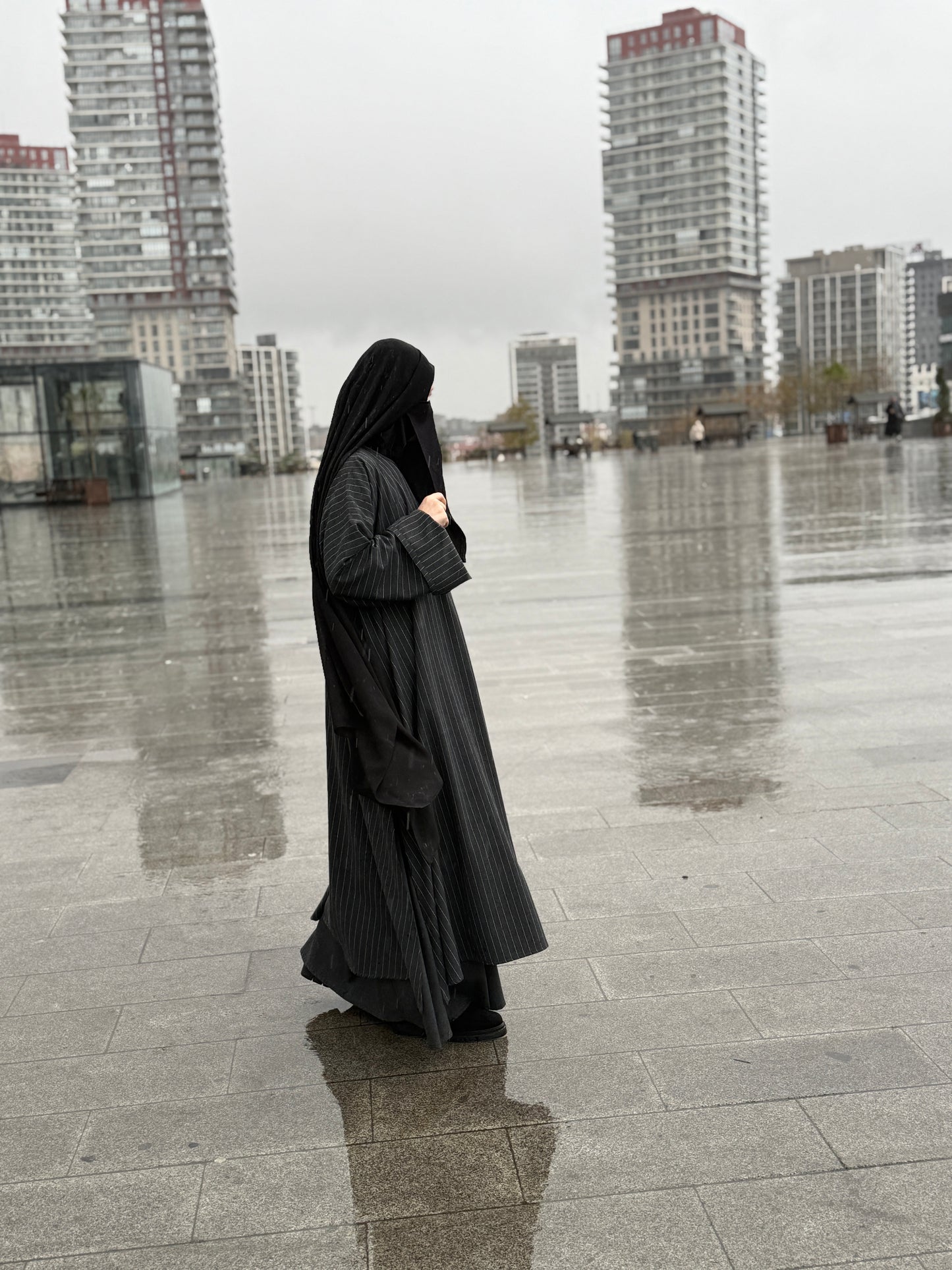 Çizgili Afife takım